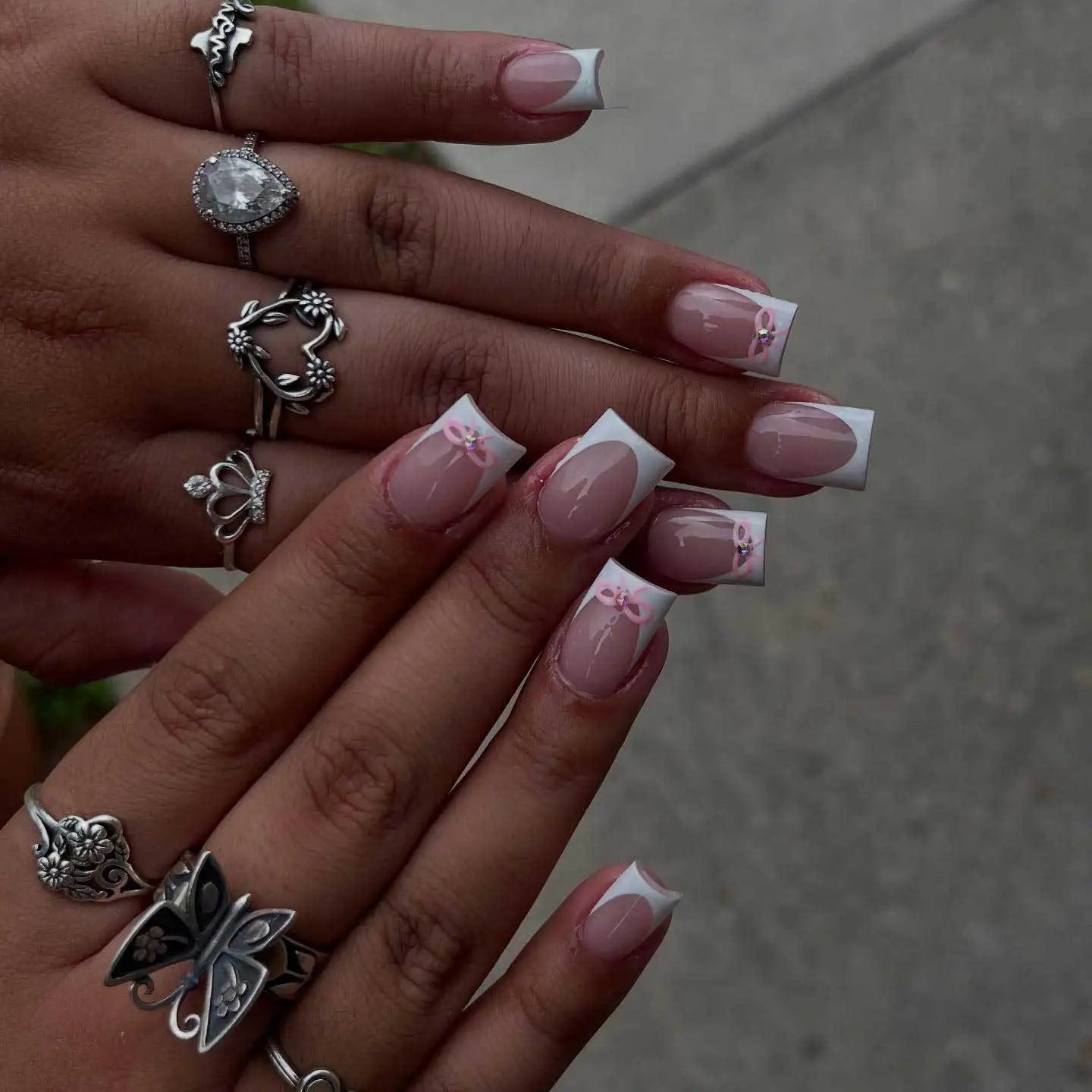 White French Bow Press-On Nails 